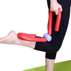 Thigh strengthening flexor device - in use during workout