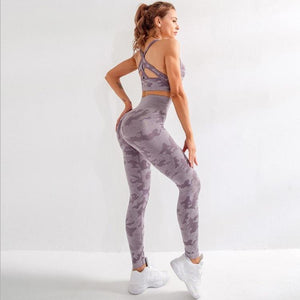 3-piece camouflage seamless yoga outfit for women - front view
