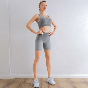 Gradient fitness tracksuit set for women - top and leggings
